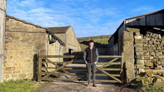 Yorkshire Water grants young farmer opportunity to run Scow Hall Farm