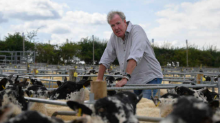 Jeremy Clarkson to meet locals over Diddly Squat debate