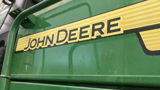 John Deere reports worldwide third quarter sales increase of 29%