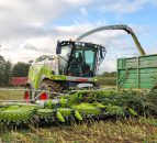 Machinery Focus: Clearing a maize crop grown ‘plastic free’