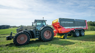 Shorter chopping with latest Pottinger Jumbo