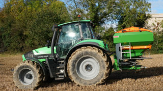 Checking the spreader to save on fertiliser costs