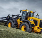 6t lift from JCB’s flagship farm loader