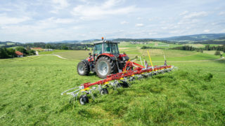 Machinery: New 10-rotor linkage mounted tedder from Pottinger