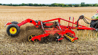 Versatility paramount with new Vaderstad Carrier XT discs