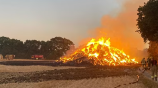 Firefighters tackle blaze of 800t of straw bales in Hampshire