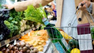 Shoppers want meat and meat-free products displayed separately