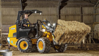 JCB adds further to its battery power range