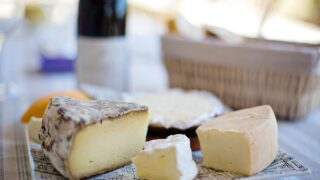 FSA and UKHSA warns public amid 30 E.coli cases from cheeses