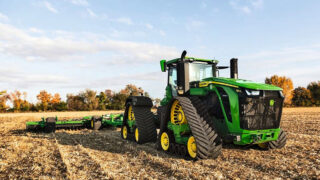 913hp from the biggest John Deere tractor yet