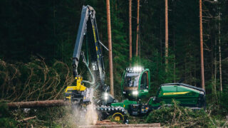 More power and reach for John Deere Forestry Machines