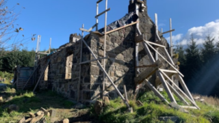 Volunteers progress with restoration of Scottish bothy
