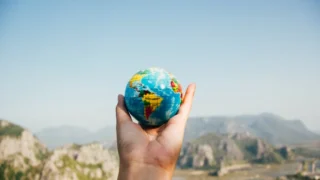 Global report: Farmers challenged by weather and input costs