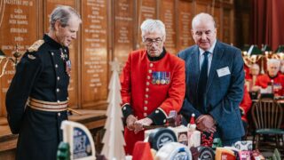330kg of cheese donated to veterans in Christmas ceremony