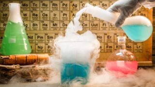 AFBI scientists design a ‘chemis-tree’ for Christmas