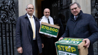 NFU petition to No. 10 includes over 270,000 signatures