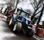 Pics: Your day on the farm in the snow