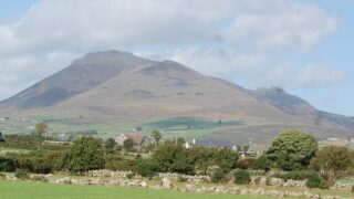 NI couple take on ‘Hearty Hike’ for Children’s Heartbeat Trust