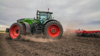 Updated Fendt 1000 series launched at US farm event