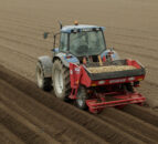 Mixed outlook for GB crops as barley area falls