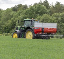 Kverneland claims greater spreading performance with new spreader